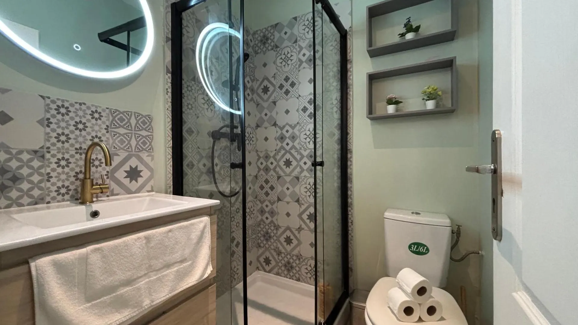 Apartment Studio 2 Liberation Proche Tram Nice France